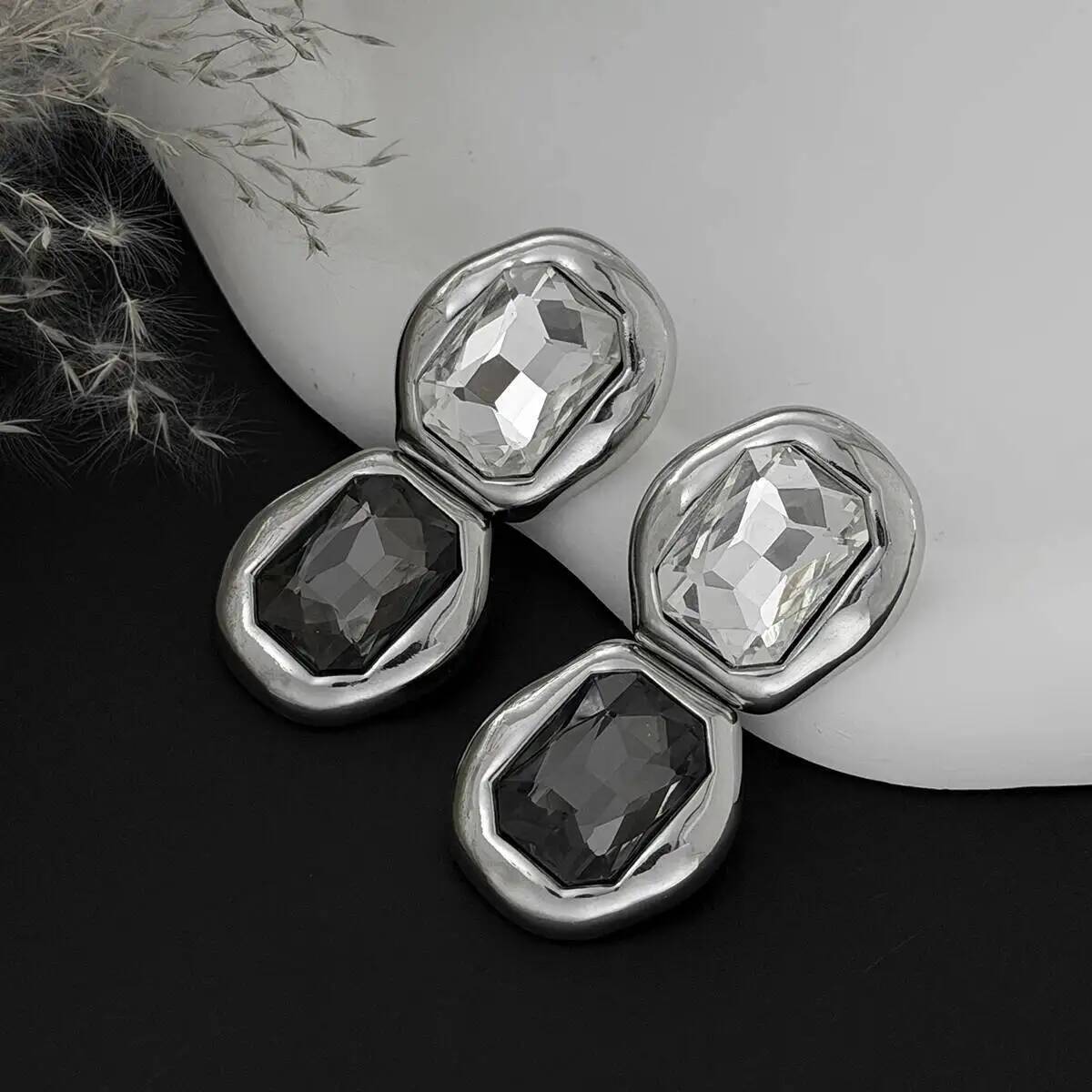 IngeSight.Z Unique Luxury Big  - Z Vintage Fashion ulasan dan harga